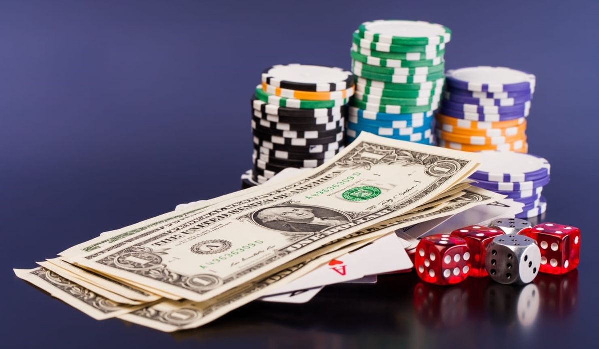 Dachbet Casino کیسینو میں سلاٹ کھیلنا شروع کریں۔
